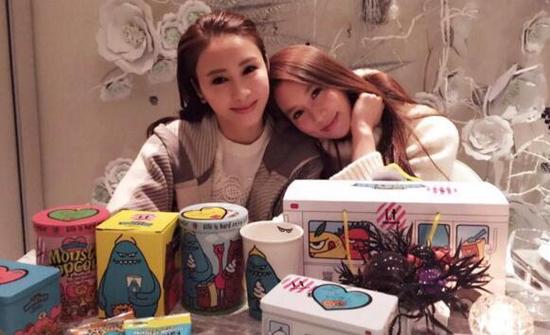 ���٢Q�}��N����