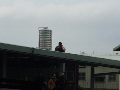 ���W�����4�R�O����x�̥[��d��ץ�