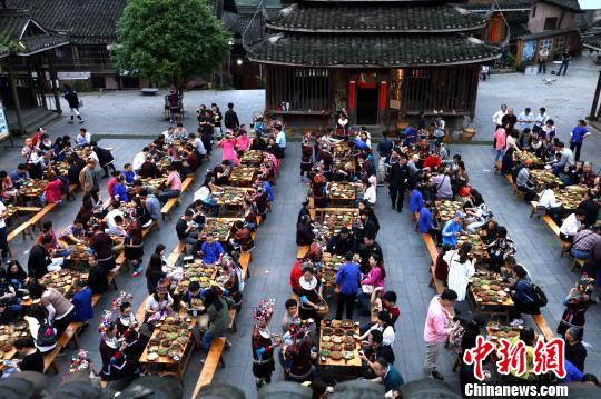 �n�q�������\�~�L�e�������O������