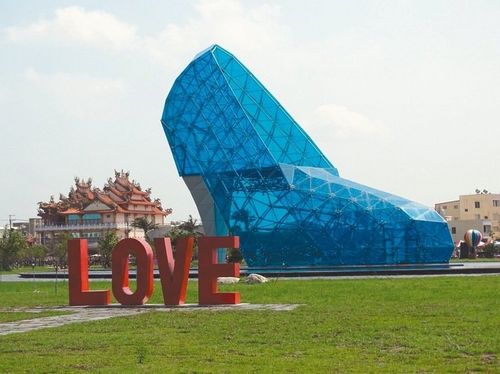 �j�qħ����Ÿj�y�ҿ��C���������F�B����(��)