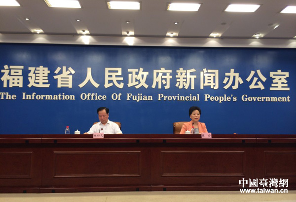 �����E���������s���饬�|�}��