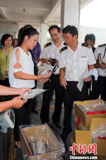 ���w�b�����}�����W���ب�����132�j��F��