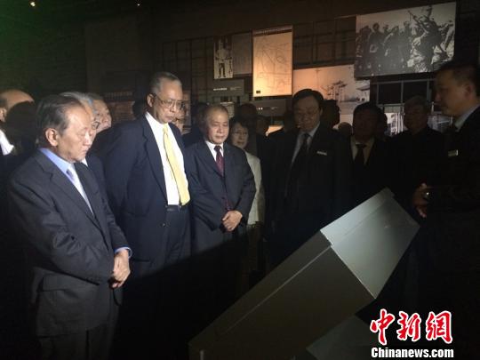 Ф�Y�R�䤤ä���N�ߓ�m�īV���СL�ƴd���n������