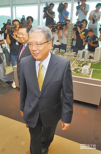 5�e��190�f��s��b101�p�v��C������Ө���