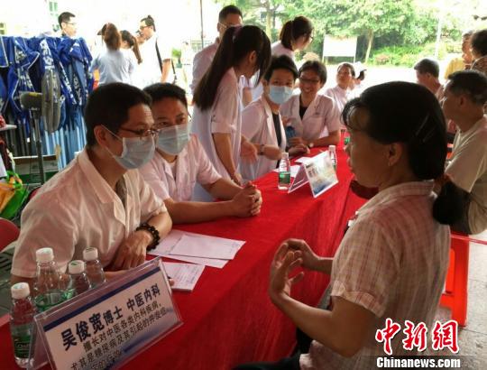 �I�@�������W���\��11�e����10�[�n�h������q��