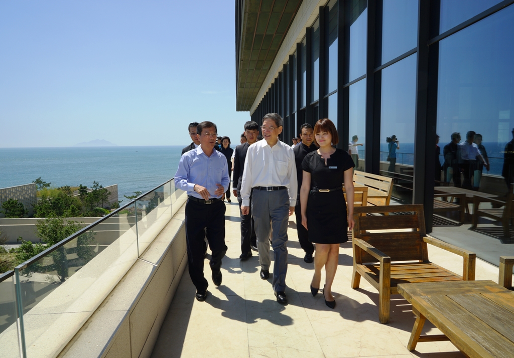 �i���C�h���|�u����g�T�`�÷|�єI���F����