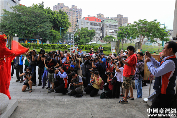 �L�o�ڕo�h �I��c�ס������i�}�@�D