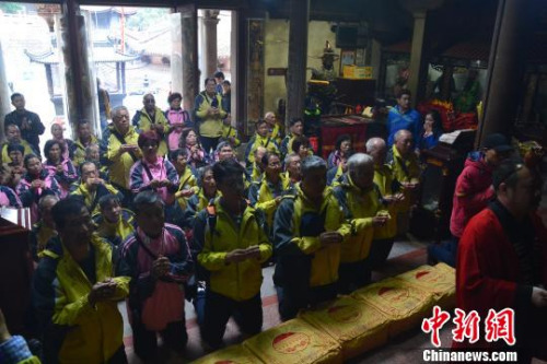 2��21������Wħ�ʥ������y�t���c�|�Há��áo42�˨��Ҭ��d�����V���F�|�H�ߤ���������I������M6�e�A���ף[�D�L�|�H�u���������]޼�q���H��������ҧ�ݦa ��