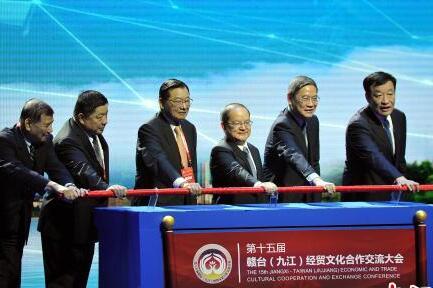 ��15�E�L����|���ȕo�}�@ �}��U�����¥���40�f�ܤ�