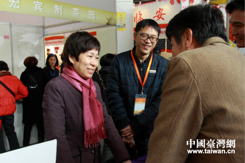 �C�b����֓h���������W��i��