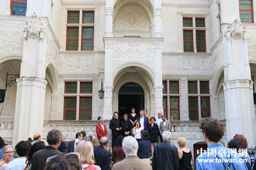 展凝開輥Α瞷初 展凝開輥Α瞷初