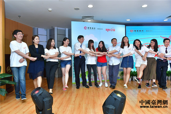 ���W�y�e����o��������~�w���Y�R�C