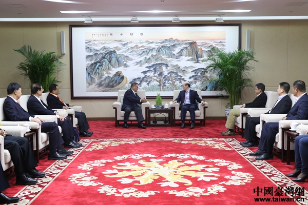 �B�גÐ��W�룳�w�y�֔e�q�L������K�n�U�w��