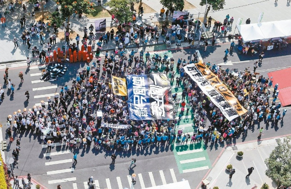 WNLJOe ~{X\hdLla WNLJOe ~{X\hdLla