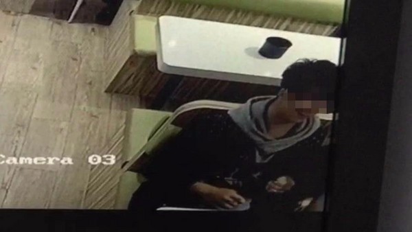 ���\�ͨ��5�����o�}�� �{�s�A���j�u��