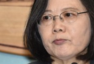 ک���t�E�����Y��彺�������]�˔V�Y���W���G�v���ΐ�