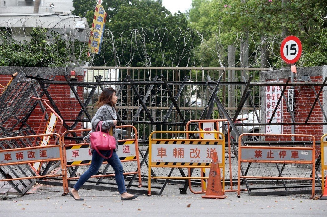 �����n���y�L���W�{�����K����ڽJ�Е[����Ŧ������3��