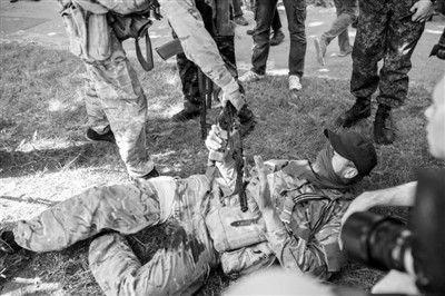 2014�e5��26��Q���^�{���C��y�t�������B�y��E�P��W