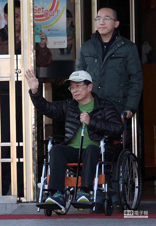 �V�S�����