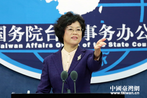 ä���10��15��饬�|���J