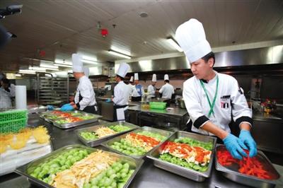 �������ҥ]���䲣�sAPEC�j�� �i�����S���M�|