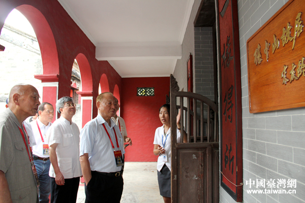 ���ΖE�W�������Y�j���Ͳ�ä����u��