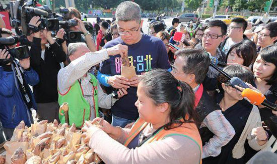 ک���t���Y�k�y�w�ٰ�ֳ���� �p�p�C�y�L�s���y��