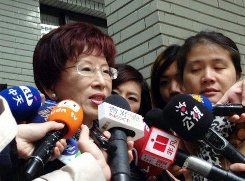 �x�~�~�����V�Ӥ���������A��J