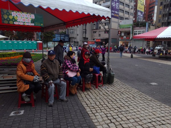 ��Z������}�����֯��J�_�� �W�Y�t�o��q���(��)