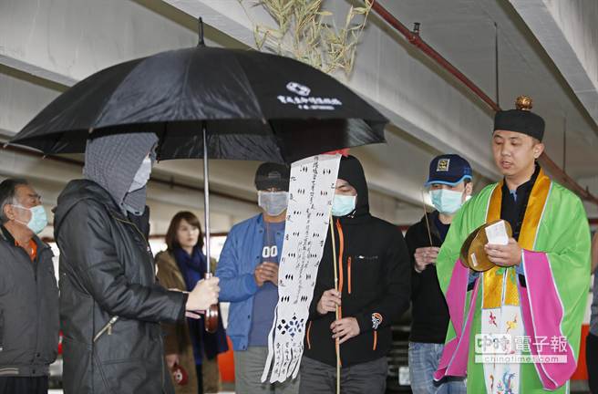 �j�����Y�����Ó��j�k�������Z�J�䣵�p���g�I�O�פ����Y�ۓ��ؐ�14���F�o�����o���}��ġo�۬�