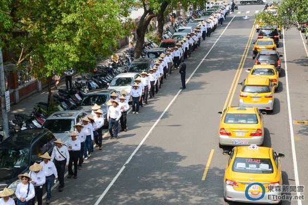 318�W�e�����S�o�L���u�|�� �@�w�F���L�����u��