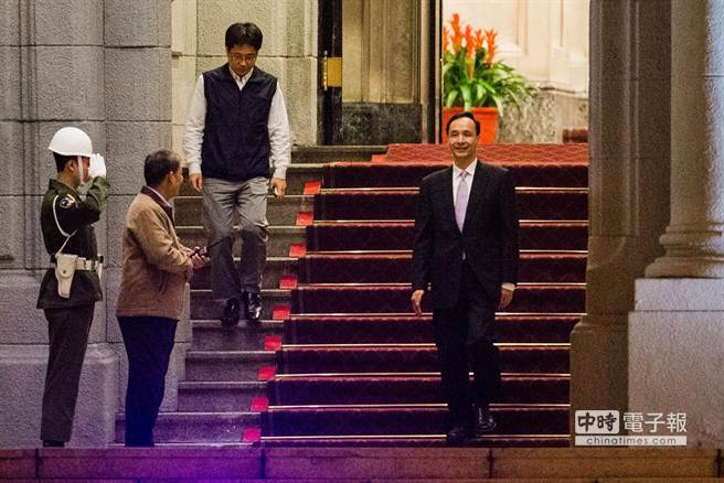 �Y���Z���q�J�Y�ȧ֤�������f�}