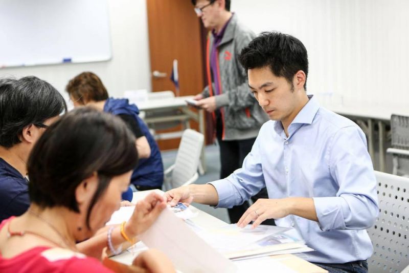 �������r�����^