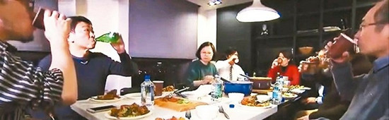 籓媒爆講璣文縒特產庭會某輥貢帶N帶齖蒚鏡X菠