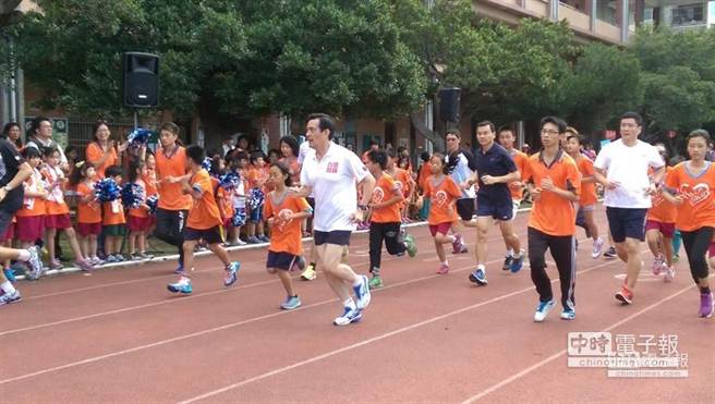 �J�Y���E�Q�\����15�񥨪�