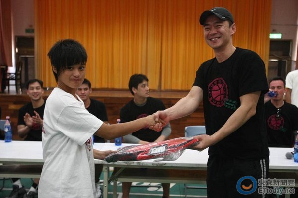 Selina�l���V��r��ä���n��J�哥��"�ߩe"