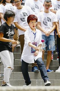 �x�~�~���4�e�g�w�t�t �K�J�����f�E���ڤ��(��)