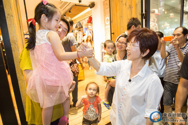 �x�~�~�y��^�ꥫ�L����L�� 700�g�˴h��90�������ʐ�