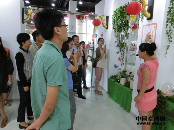 �D���X�r��{�˓��~�k�����ݕԸ�ѐ���ä���W�I �_��Y ����