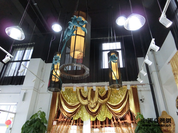 �D���X�r��ѐ���ä���W�I �_��Y ����