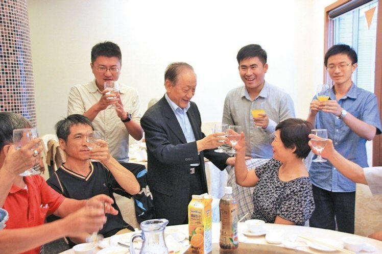 �s�n�騥�˕_�o�����h�T��� ��W�M�K�L����è��