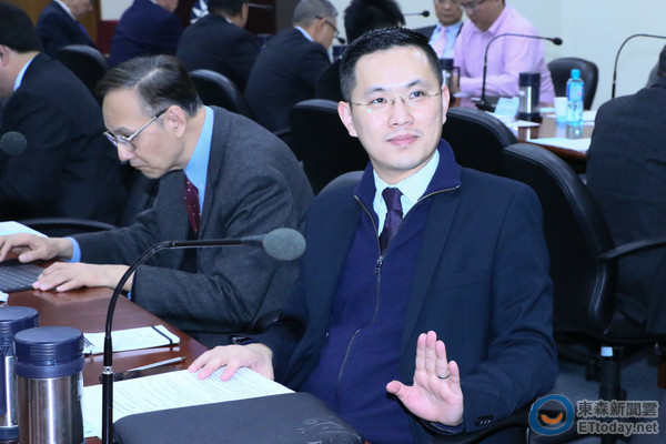 �J�Y�ȧ֤���騥�˴lá