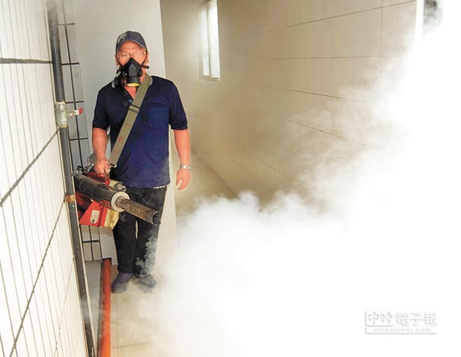 �����˨������W�@�ɮM��{�X���\ �������W