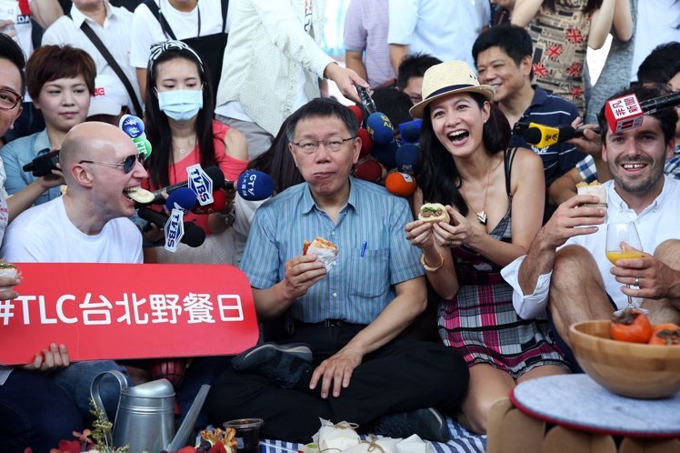 ک���t�ⓡ�_�����h�Y���ϔ��{�� �\��:�G�Ρp�����y