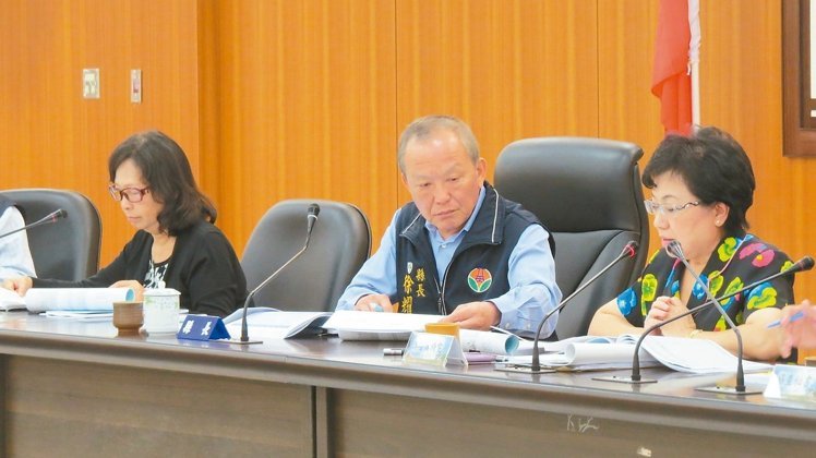 �]�ްp�������h�餴�� �E���H30�f�z�A������D