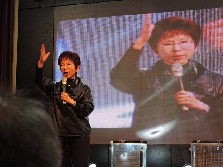 �x�~�~�I�����|���� �����~�\ä���n�f�r��(��)