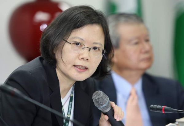 ���Y��h�����M�ާڱq����V���L10�e���`�q���