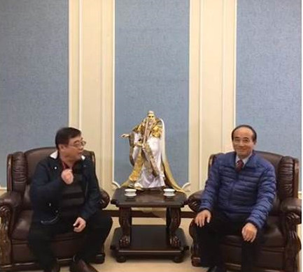 �_�����I���\���������Y�哱��ک���t(��)