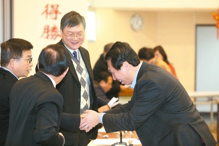 ä���n���å�����i "��e"���Y�j���n������