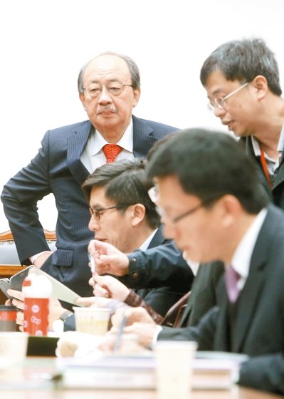 ��}�y�߼Q��V �����n�j���n�K"���h��á"